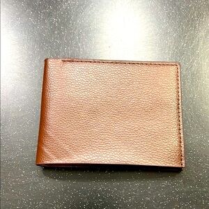 Men’s Genuine Brown Leather Wallet NWOT